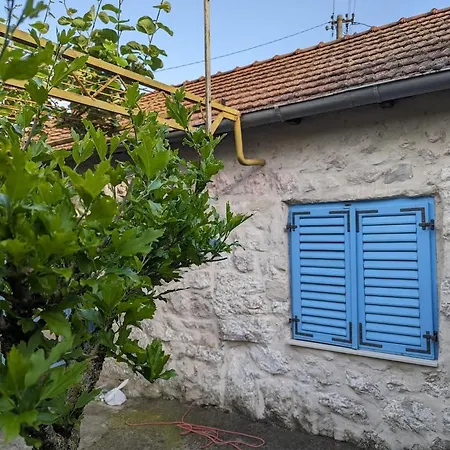 Stone House, Casa de Férias