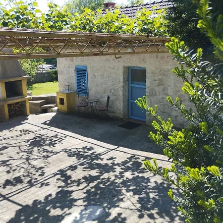 Stone House, Casa de Férias Trebinje