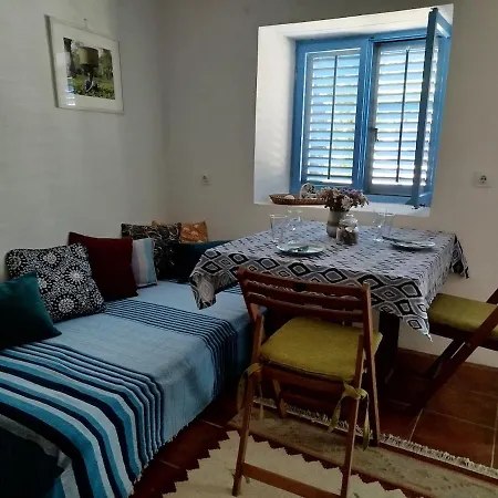 Casa de Férias Stone House,